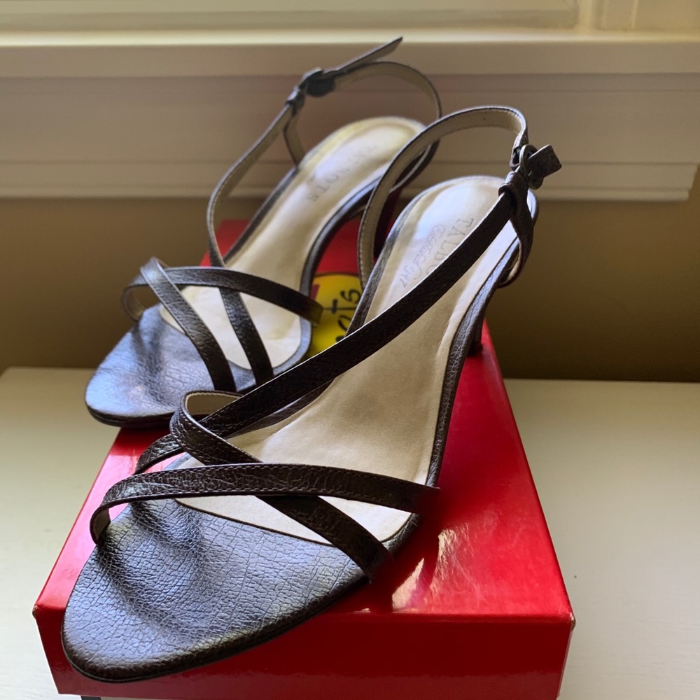 Talbots Heels - Picture 2 of 3